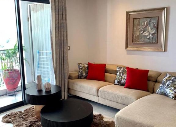 Executive 3 bedroom Apartment Space Available