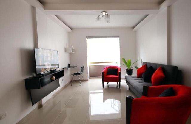 Executive Department Miraflores Larcomar