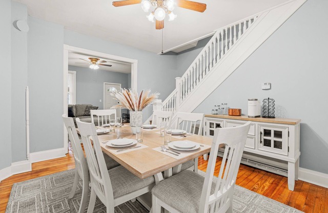"Experience Luxurious Living: Remodeled Duplex Retreat Awaits You in Anneville