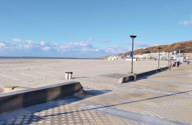 Experience this inviting holiday apartment near the northern French coast.