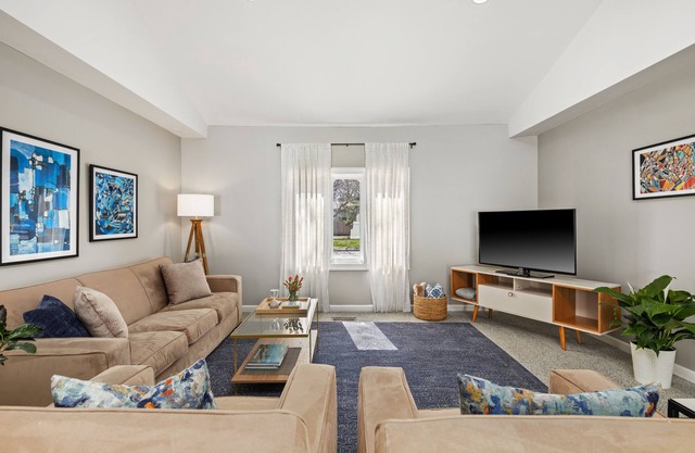 Explore Royal Oak and Birmingham from Merrill House!