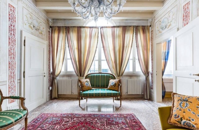 Explore Venice From a Sophisticated Hideaway in San Polo