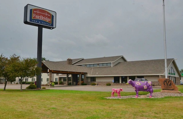 FairBridge Inn & Suites in Thorp, WI