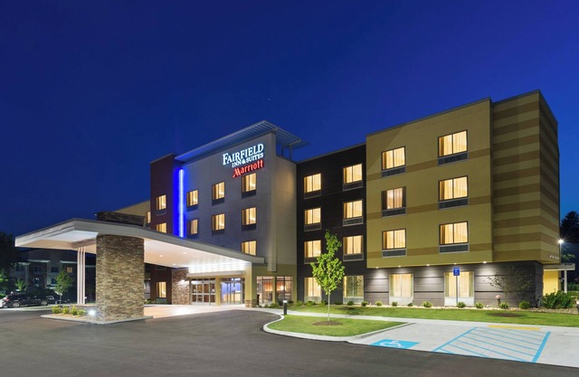 Fairfield Inn and Suites by Marriott Belle Vernon