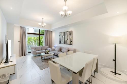FAM Living Elie Saab 4 Bedroom Townhouse