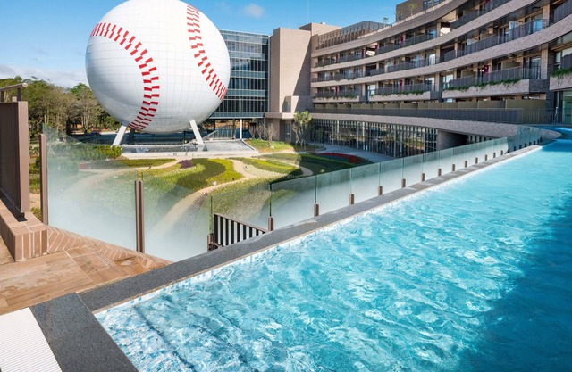 Fame Hall Garden Hotel