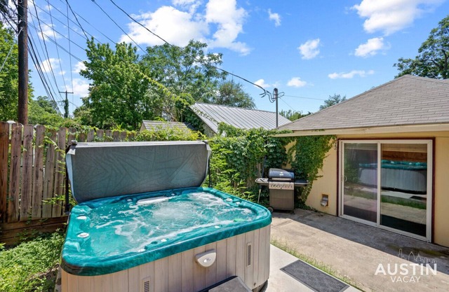 Family Favorite in SoCo - 2 Homes w Hot Tub, Grill & Free Parking - Pet-Friendly