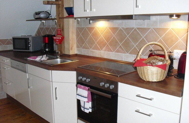 Family-friendly farmhouse offers comfortable 3 and 4 star apartments