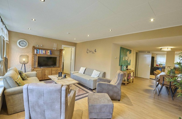 Family home with private garden and hot tub