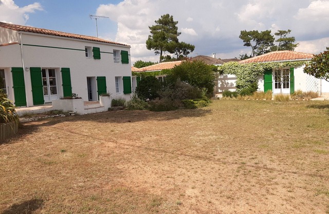 Family house la faute sur mer sleeps 14