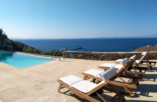 Family villa with a swimming pool and amazing sea view
