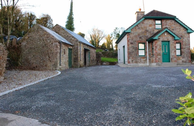 Fantastic 3-bedroom house with WiFi in Thurles