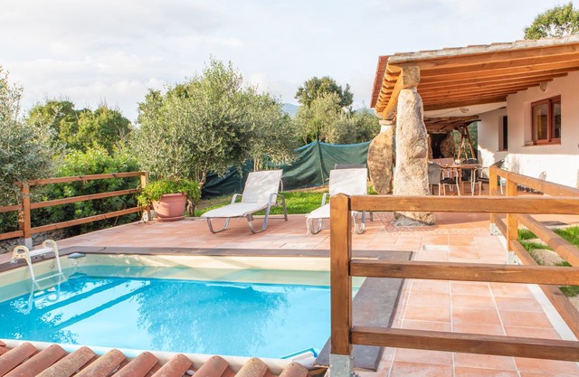 Fantastic holiday resort with private pool - Résidence Villa Smeralda Executive Apartment
