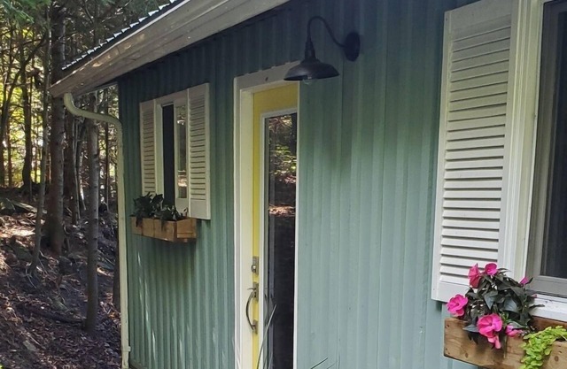Fantastic Kennisis Lake Cottage - Enjoy The Lake and Amazing Sunsets!