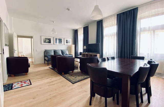 Favorit II apartment 92 QM 3 rooms 5 beds garden