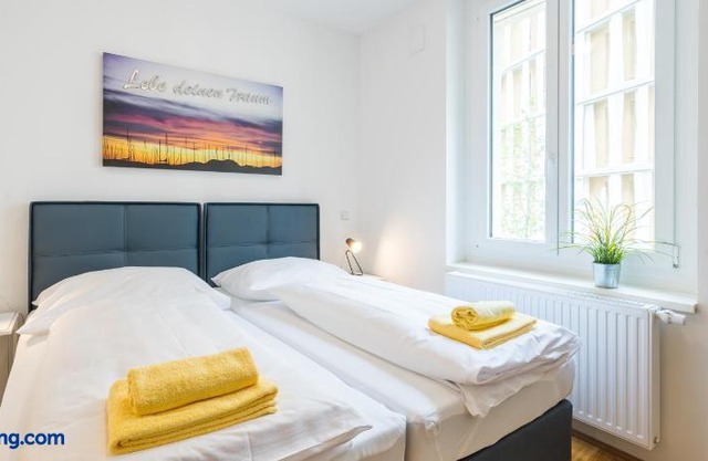 FeelGood Apartments SmartLiving | contactless check-in