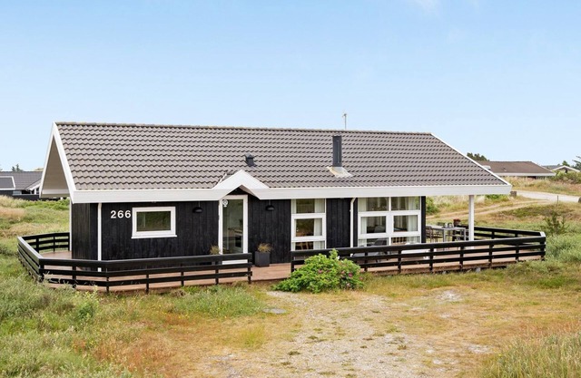 "Fejzo" - 700m to the inlet by Interhome
