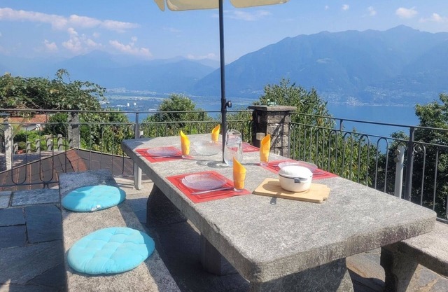 Ferienhaus für 4 Gäste mit 110m² in Brione Sopra Minusio