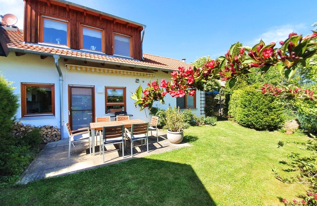 Ferienhaus für 6 Gäste mit 100m² in Bad Camberg