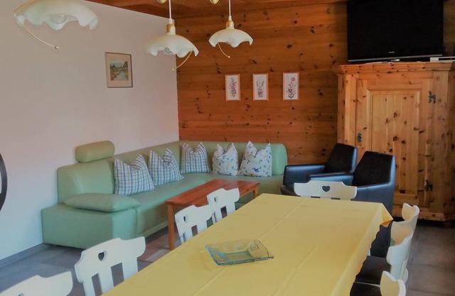 Ferienhaus für 8 Personen mit Terrasse - Mörtbauerhof und Haus Frühauf