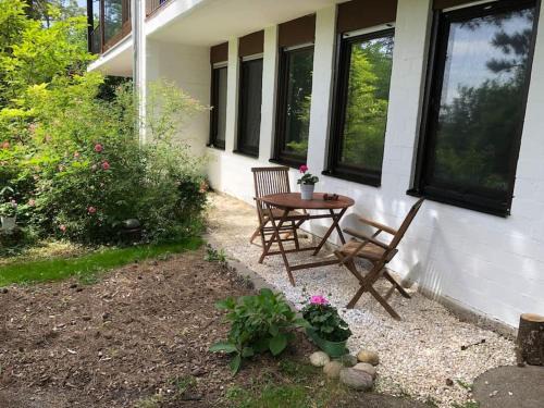 Ferienwohnung Kiefer - Ruheoase mitten im Grünen