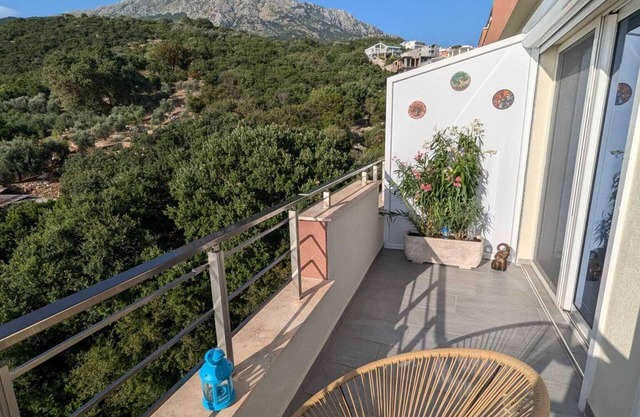 Ferienwohnung/apartment für bis zu 5 Personen zu Vermieten mit Blick Aufs Meer