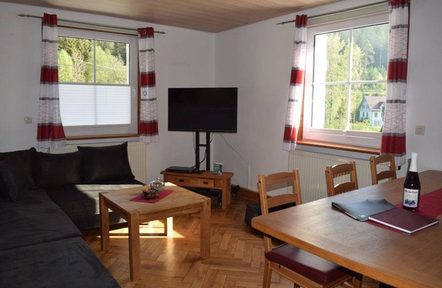 Ferienwohnung Wildbach, 80qm, 1 Schlafzimmer, max. 5 Erw. und 2 Kleinkinder