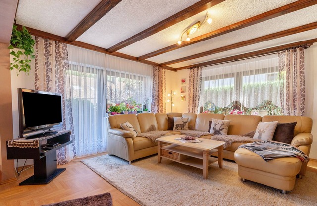 "Ferienwohnung Schwarzwälder" relaxation in a quiet location on the edge of the forest