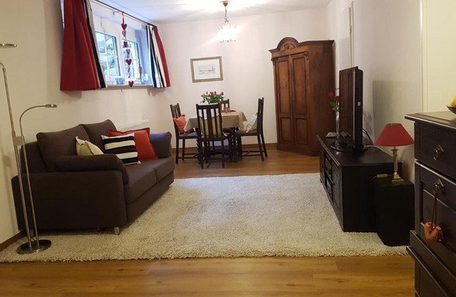 Ferienwohnung "Waldeck" Nahe Messe und Bodensee