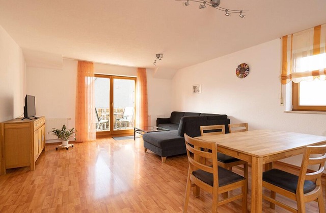 Ferienwohnung Waldblick, 57qm, 2 Schlafzimmer, max. 4 Personen