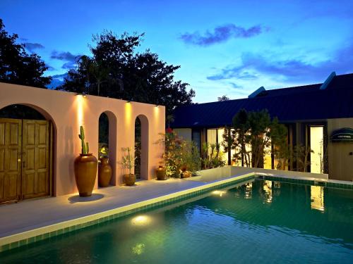 Fieldlight & Pool Villa private pool云上稻影