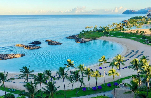 𝐅𝐢𝐧𝐝𝐢𝐧𝐠 𝐌𝐞𝐢𝐥𝐢 -Beachfront KoOlina Club Resort + Amenities. 1BR Condo