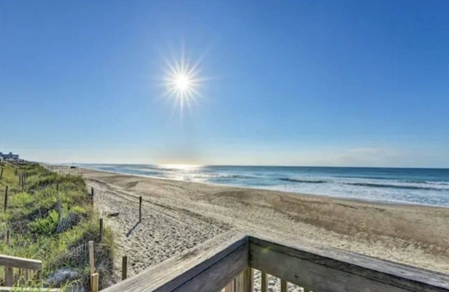 First Floor Coastal Comfort in Oceanfront Complex with 3 pools
