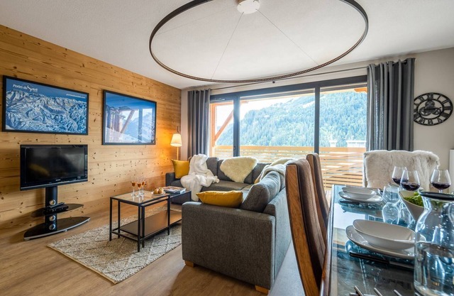 Flat 6 pers - modern, central, ski in ski out