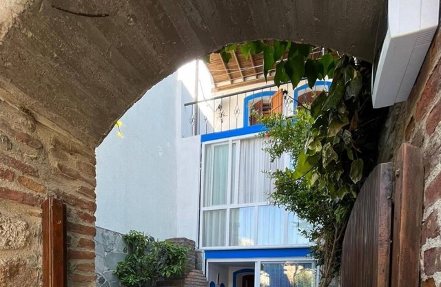 Flat w Garden 5 min to Ayazma Beach in Bozcaada
