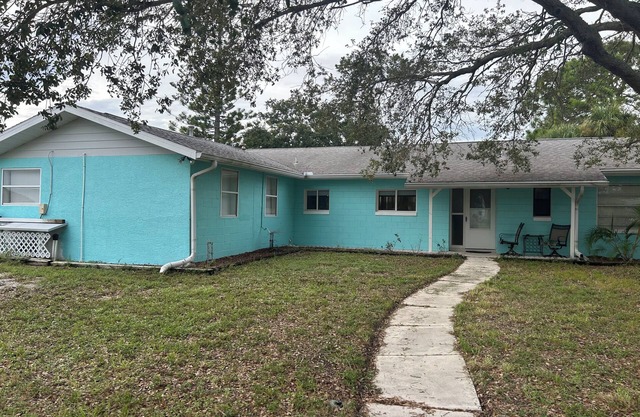 Florida Escape Gym, Pool Sauna, Kayaks, Bicycle