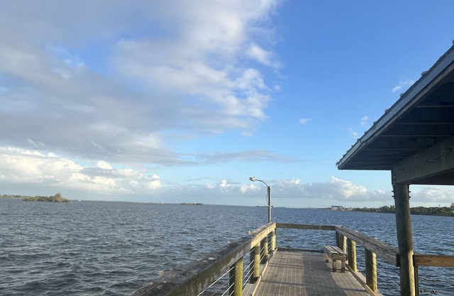 Florida Home Near The Ocean Like New