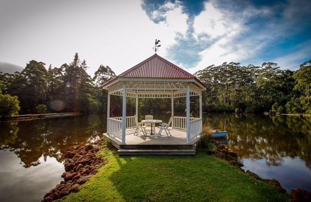 Forest Lodge Resort