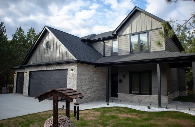 Forest Weekend Vacation Home Close to Castlerock Lake and Buckhorn State Park