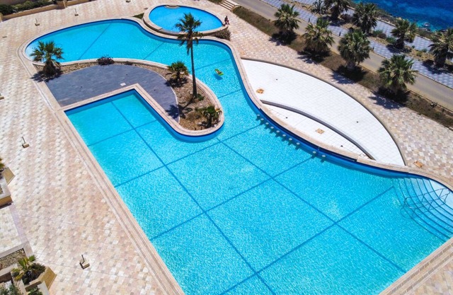Fort Chambray Place - Two Bedroom Villa, Sleeps 6