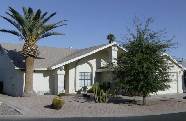 Fountain of the Sun, Mesa - Home on Golf Course - 55+ Gated Community
