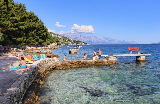 Four bedroom apartment with terrace and sea view Stanići, Omiš (A-2819-d)