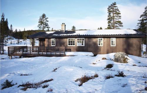Four-Bedroom Holiday Home In Eggedal