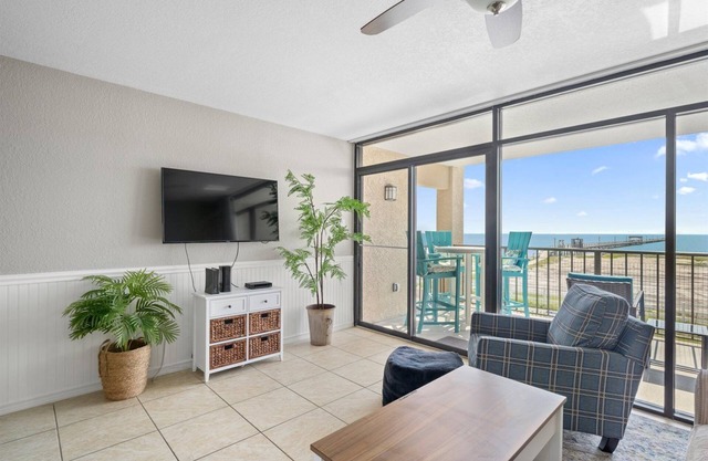 Four Point Lighthouse | Pet Friendly, Lagoon Views
