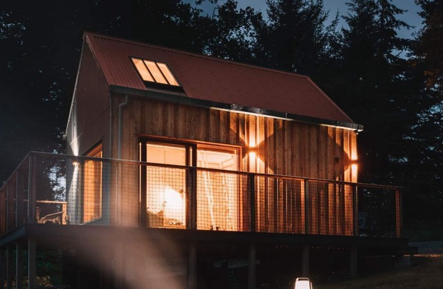 Fox Hole Bothy - Luxury Cottages