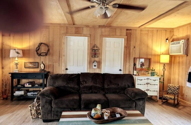 Frankie's Cottage