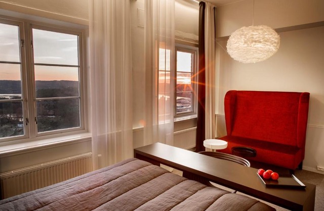 Fredriksten Hotell