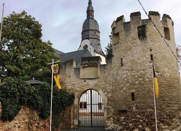 Fronhof 3