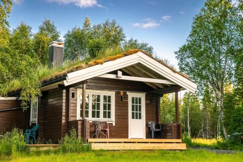 Fullt utstyrt koselig hytte i vakre, private omgivelser