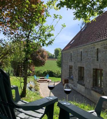 Gîte des Pommiers avec terrain de pétanque